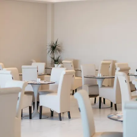 Otel Tesoro Zakynthos 4*